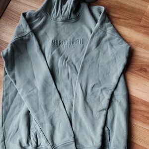 Abercrombie & Fitch Men's Green Hoodie Sweater